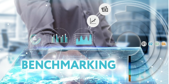 Rappresentazione visiva dell'articolo: Benchmarking aziendale:
cos’è, perché conta e come iniziare